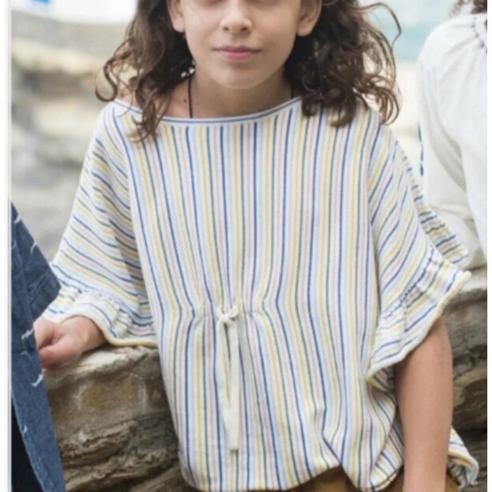NWT Girls Tea Collection‎ Striped Sweater Poncho - size S (4-5)
